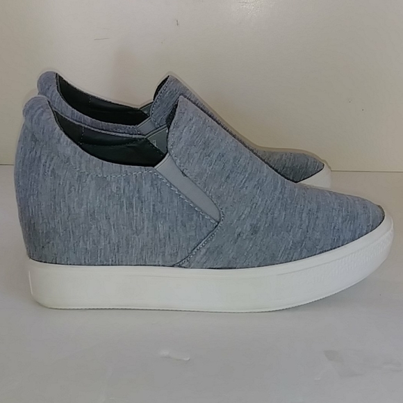 Nature Breeze Shoes - Women's Sneakers w Hidden Wedge